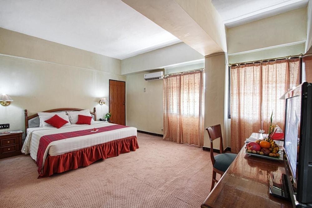 Sahid Kawanua Hotel Manado Exterior foto