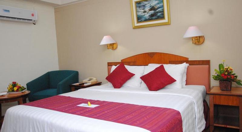 Sahid Kawanua Hotel Manado Exterior foto
