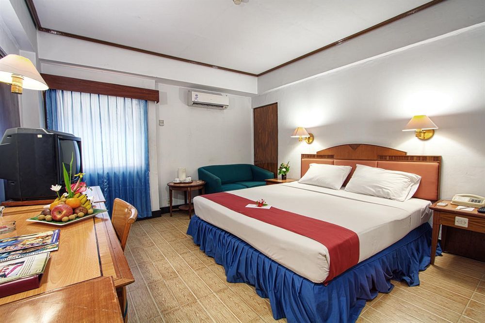 Sahid Kawanua Hotel Manado Exterior foto